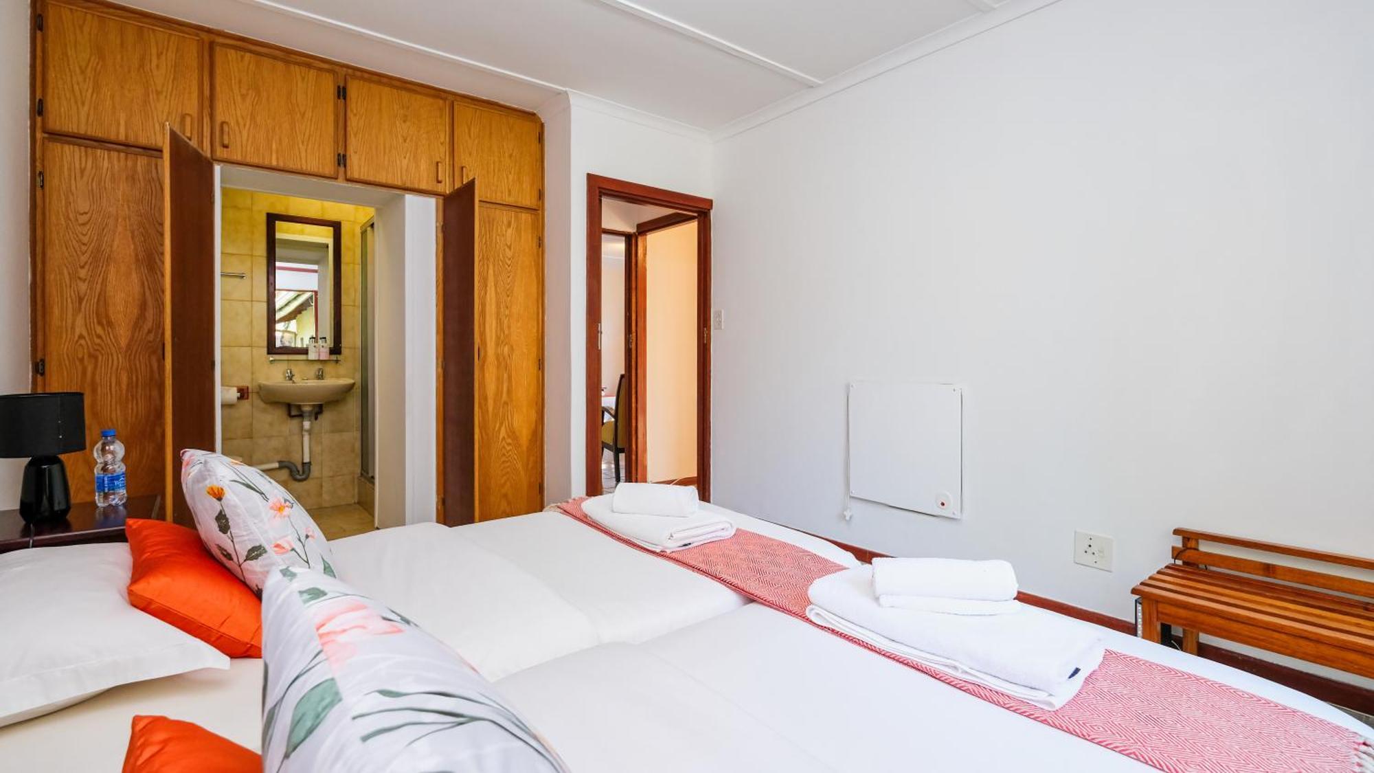 Hildesheim Guest Lodge Wilderness Ngoại thất bức ảnh