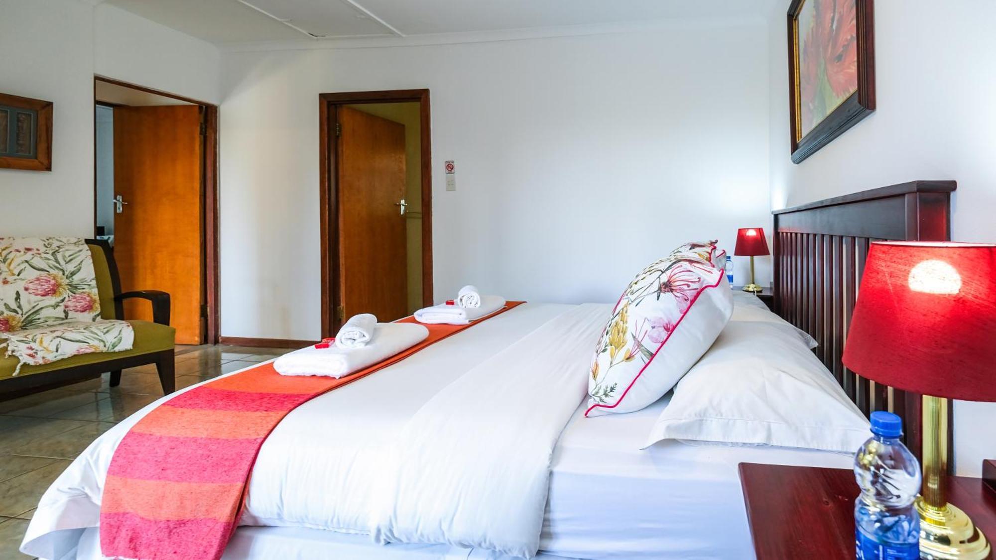Hildesheim Guest Lodge Wilderness Ngoại thất bức ảnh